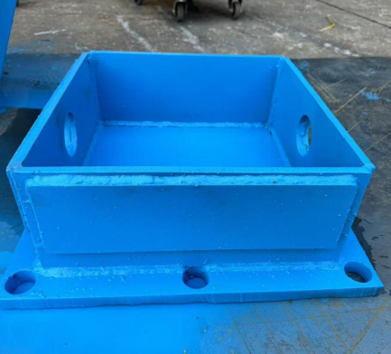 動支腿地腿（噴漆）